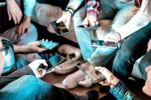 rischio dipendenza social